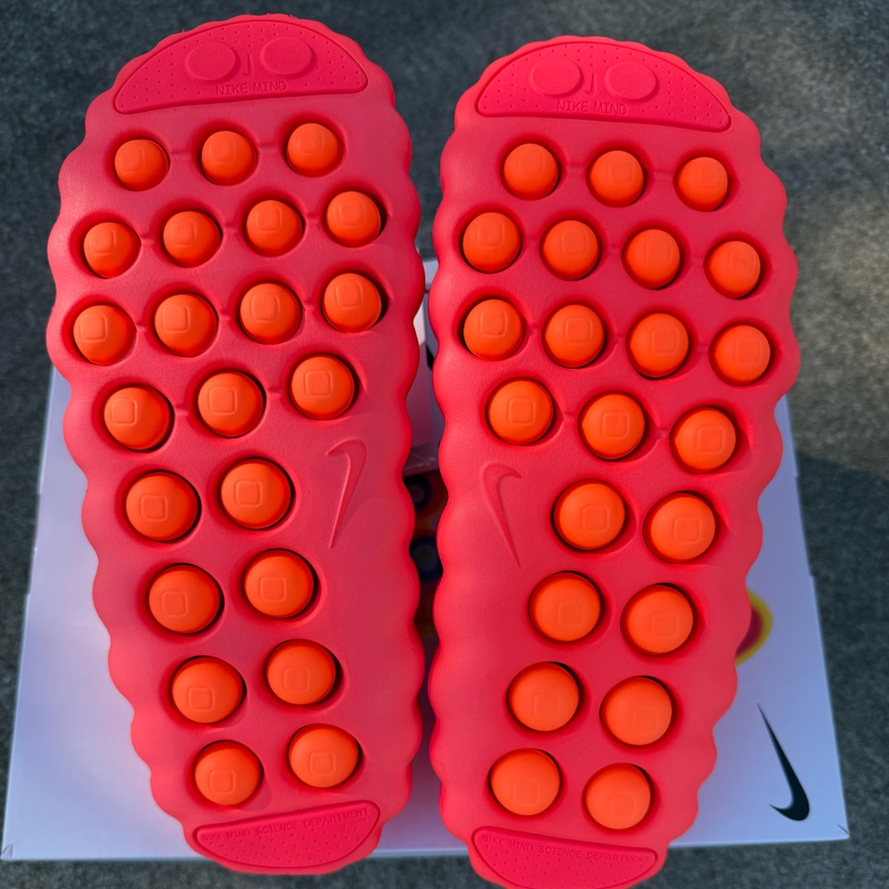 Women’s Nike Mind 001 Solar Red slides. 9 Women’s/ 7.5 Men - Picture 5 of 7